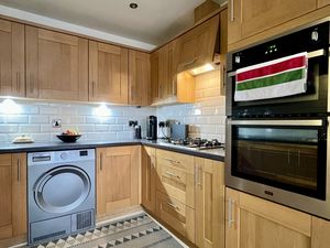 Photo 15- click for photo gallery